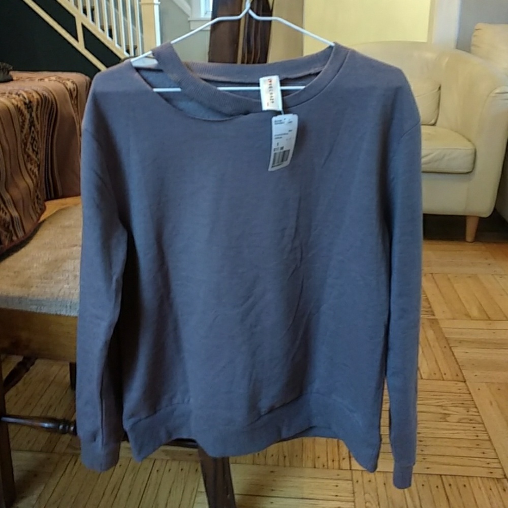Forever 21 sweatshirt